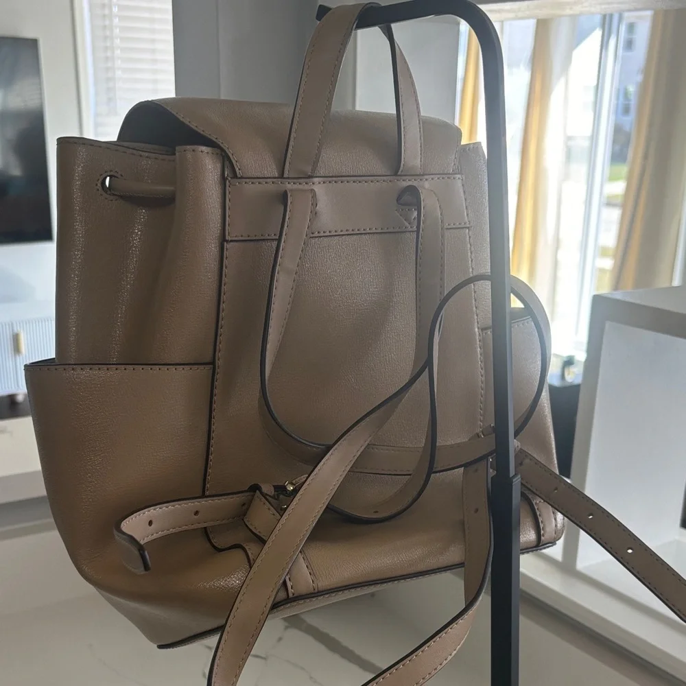 Michael Kors Beige Leather 🎒 Drawstring Backpack Cheryl Medium